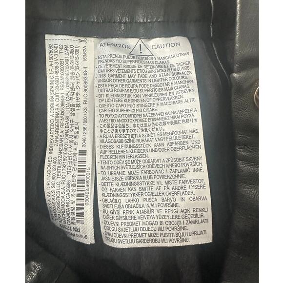 Zara Pleated Mini Skirt Women's XS Black Vegan Leather Button Accent - Picture 8 of 12